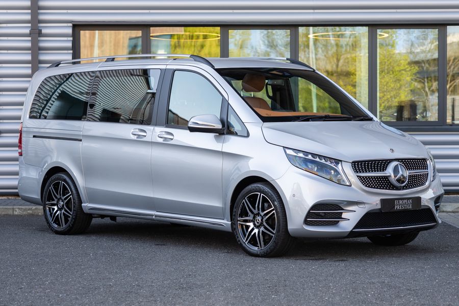 Mercedes-Benz V Class V220d AMG Line