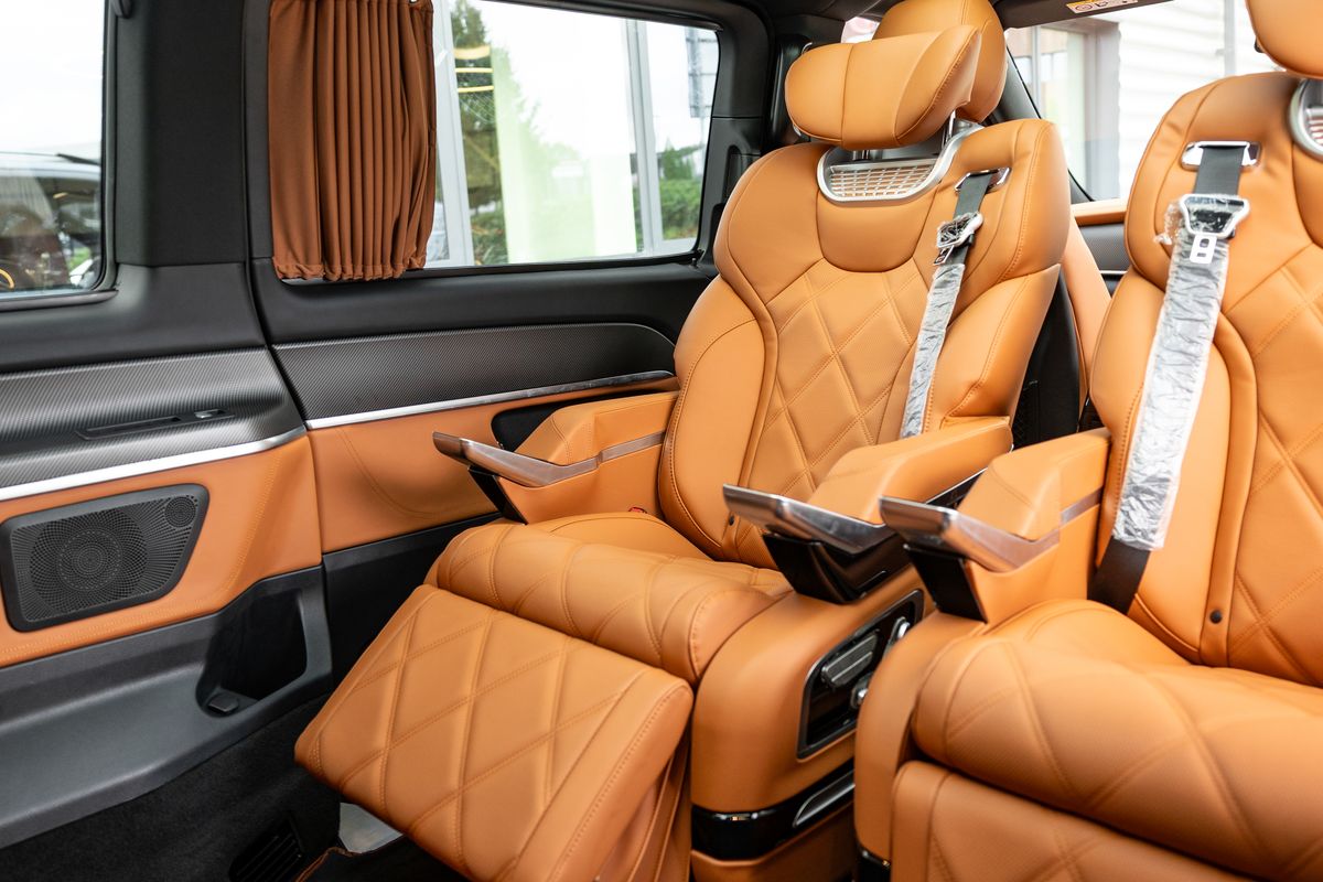 2023 Mercedes-Benz V Class V220d AMG Line