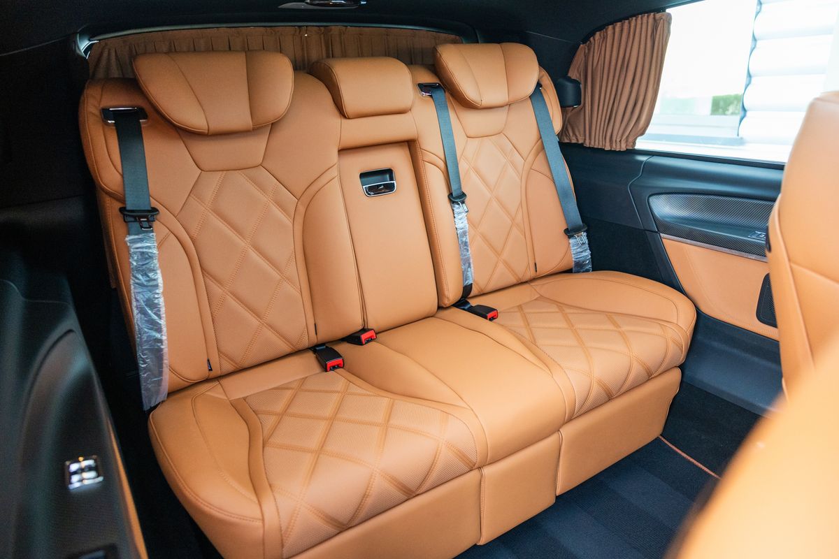 2023 Mercedes-Benz V Class V220d AMG Line