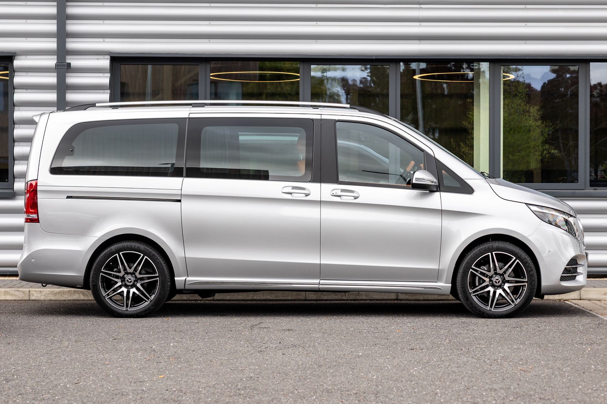 2023 Mercedes-Benz V Class V220d AMG Line