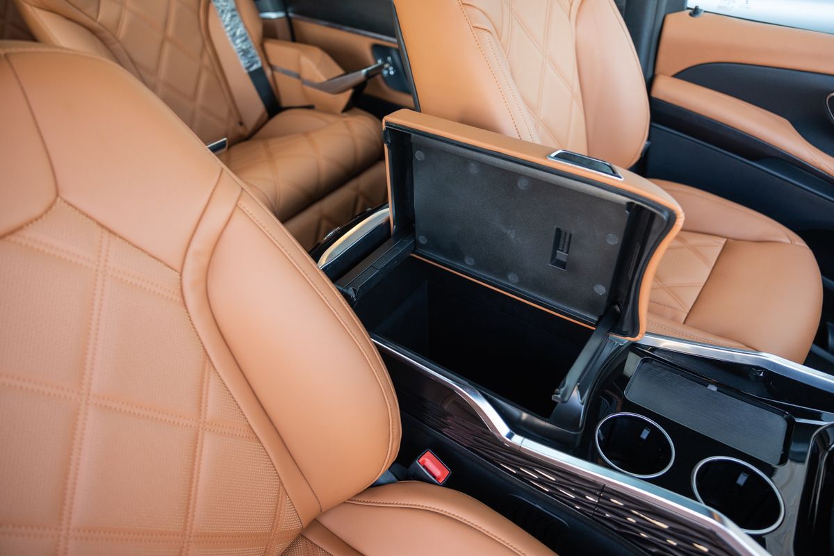 2023 Mercedes-Benz V Class V220d AMG Line