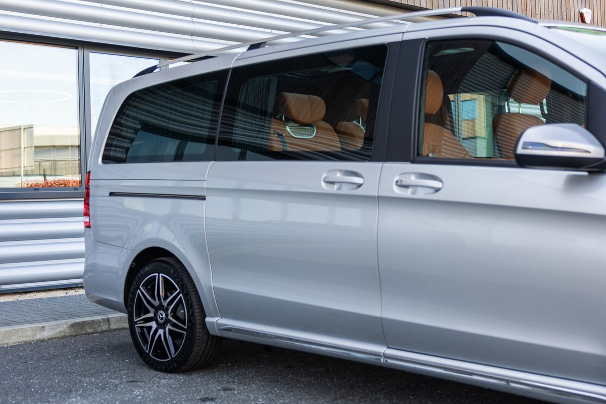 2023 Mercedes-Benz V Class V220d AMG Line
