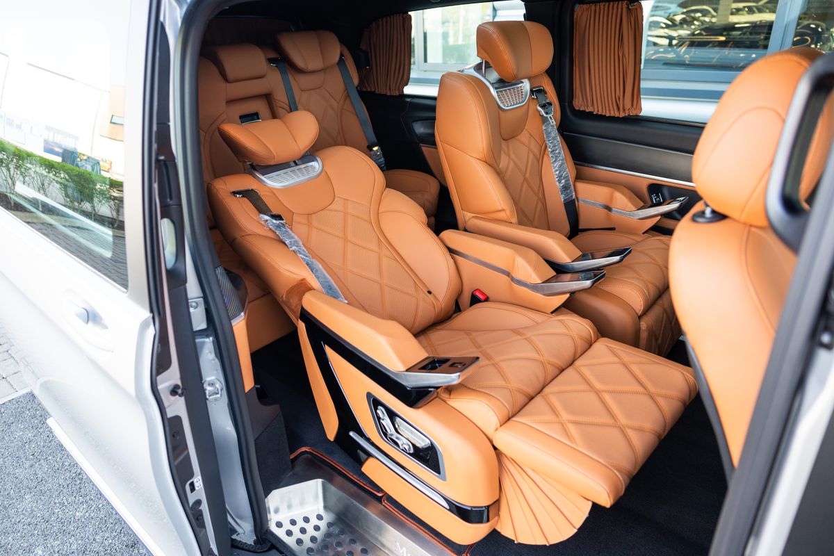 2023 Mercedes-Benz V Class V220d AMG Line