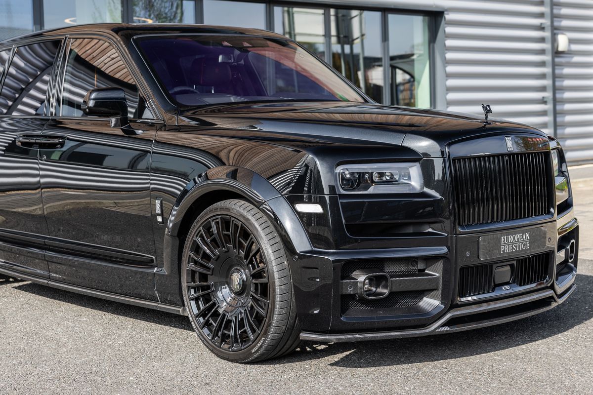 2022 Rolls-Royce Cullinan Urban Widetrack