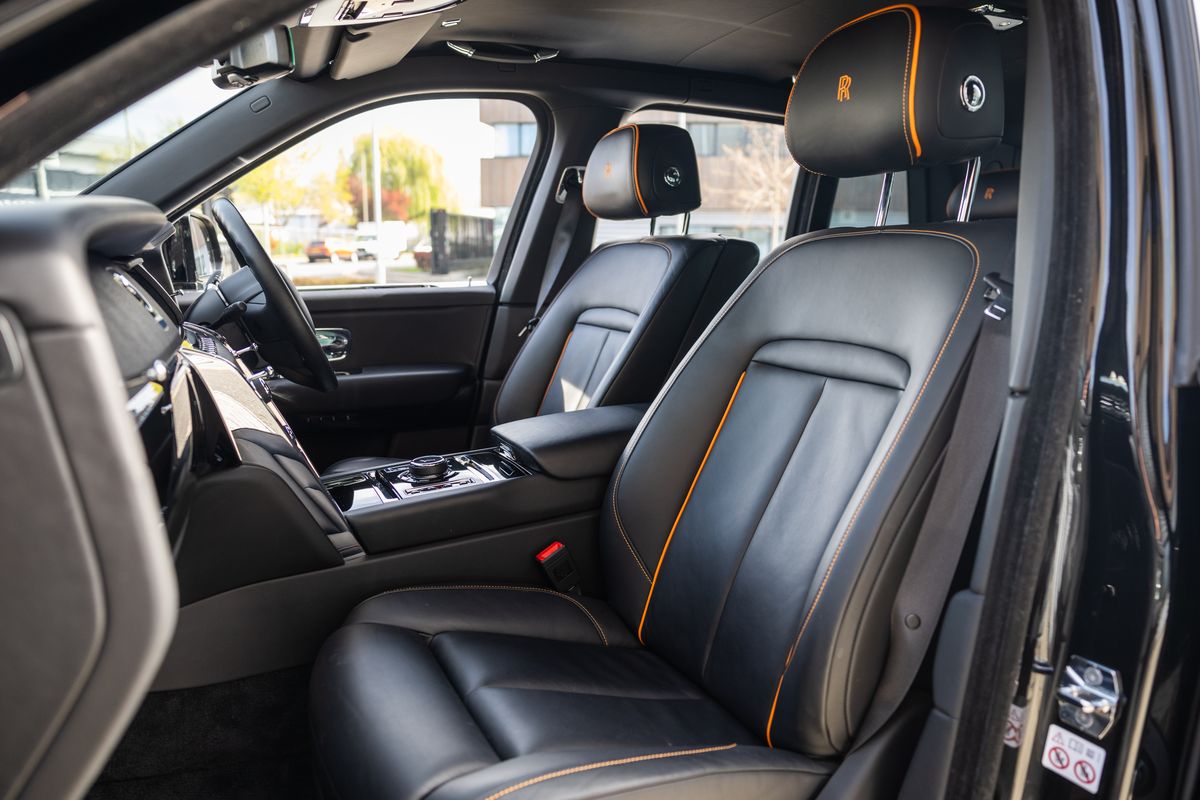 2022 Rolls-Royce Cullinan Urban Widetrack