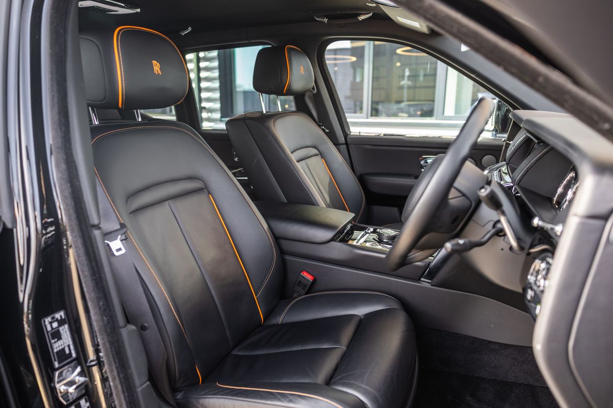 2022 Rolls-Royce Cullinan Urban Widetrack