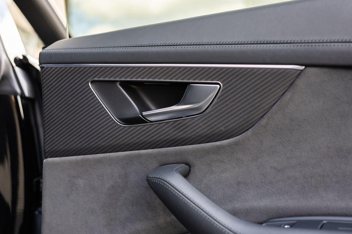 2023 Audi RSQ8 Carbon Black