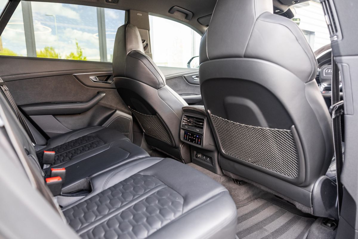 2023 Audi RSQ8 Carbon Black