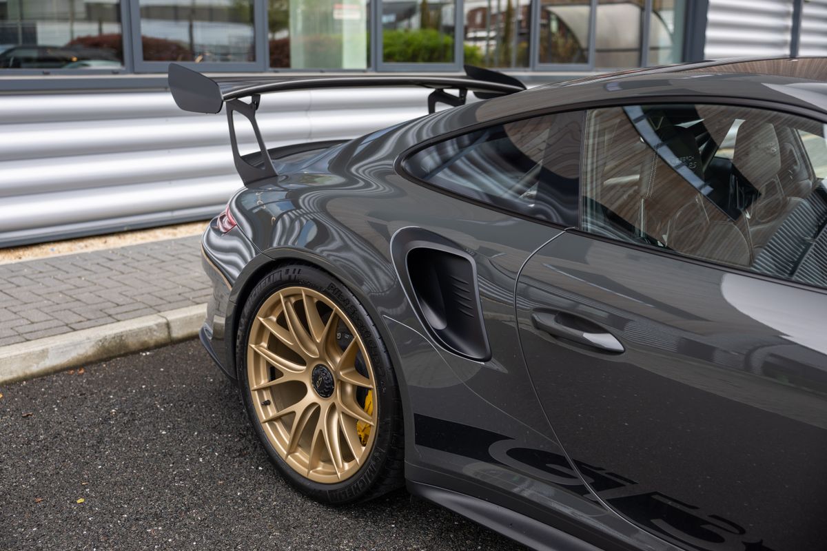 2019 Porsche 911 (991.2) GT3 RS Weissach