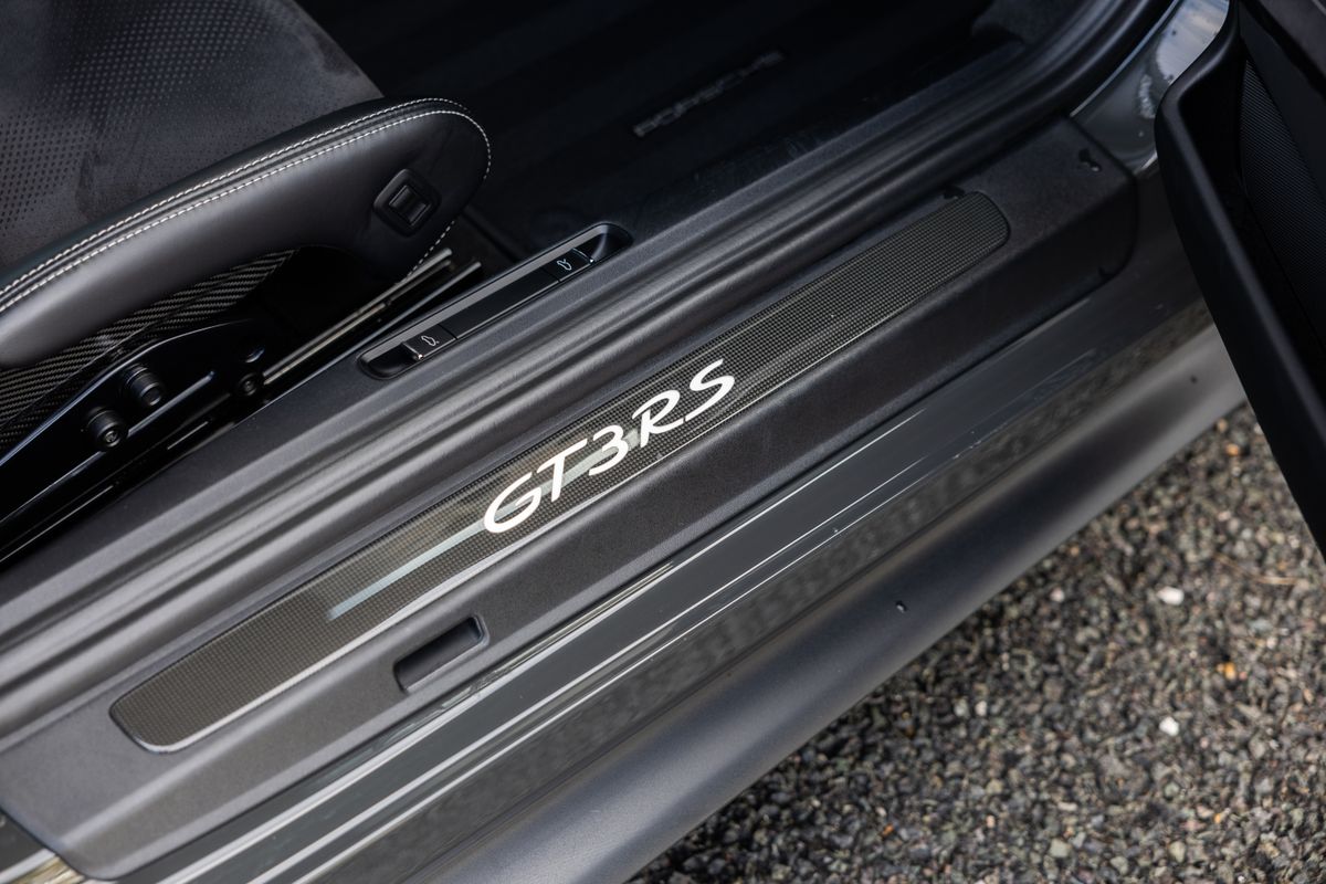 2019 Porsche 911 (991.2) GT3 RS Weissach