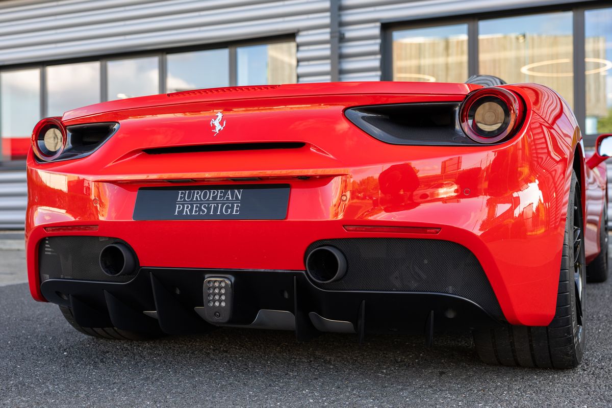2019 Ferrari 488 Spider
