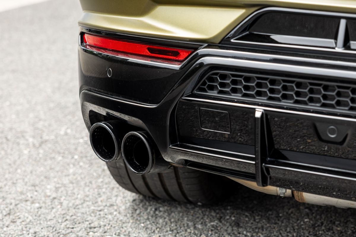 2024 Lamborghini Urus S