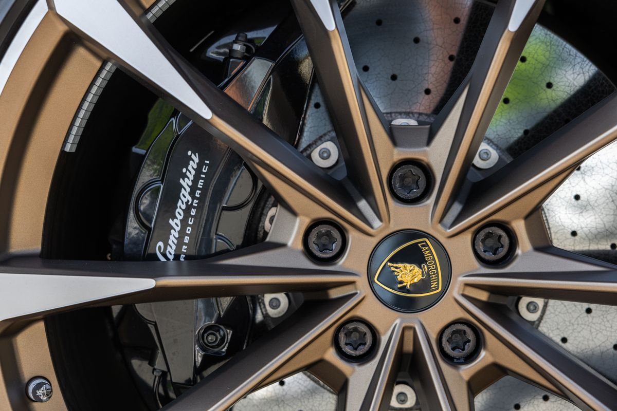 2024 Lamborghini Urus S