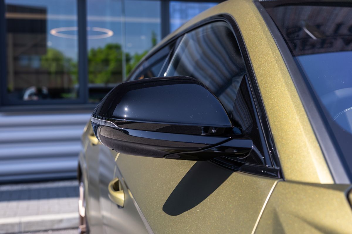 2024 Lamborghini Urus S