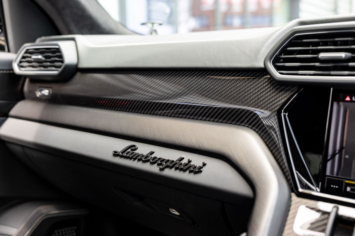 2024 Lamborghini Urus S