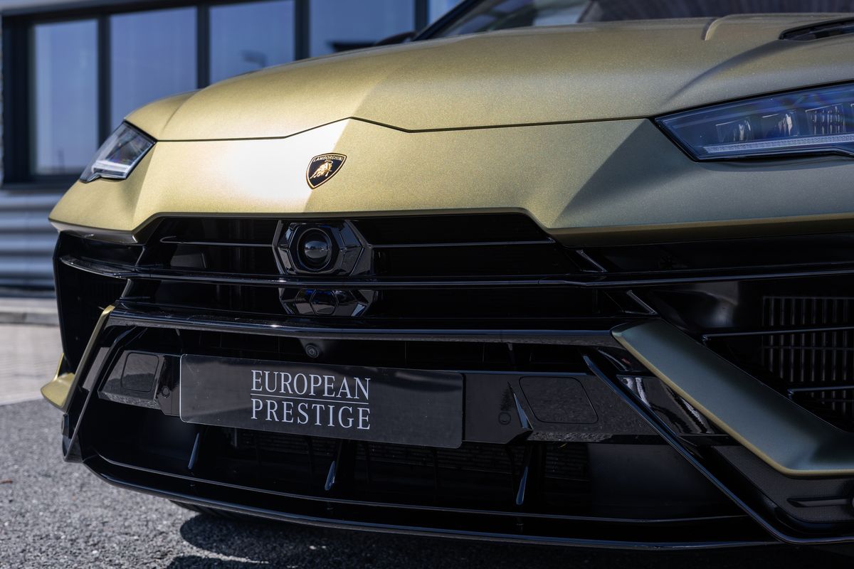 2024 Lamborghini Urus S