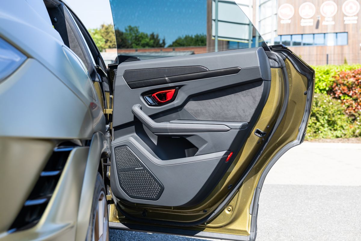 2024 Lamborghini Urus S