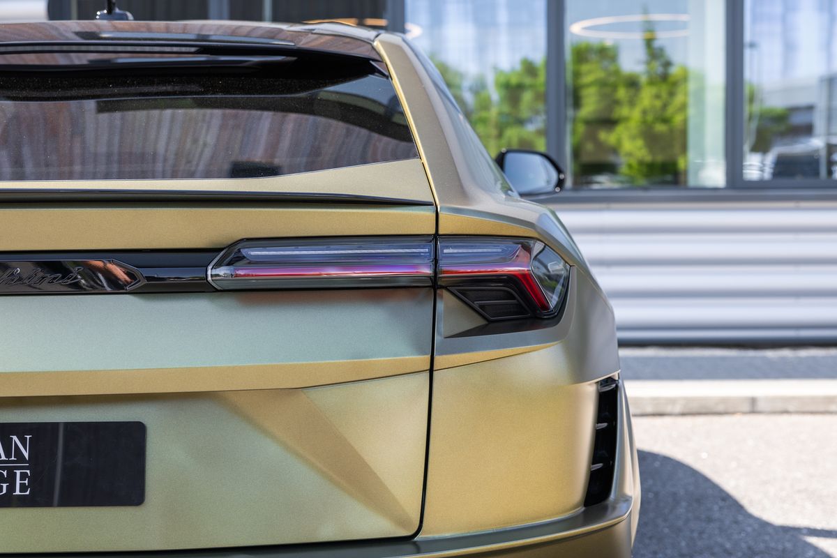 2024 Lamborghini Urus S