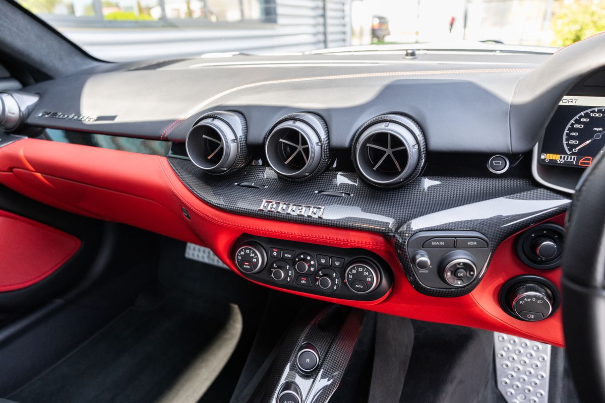 2014 Ferrari F12 Berlinetta