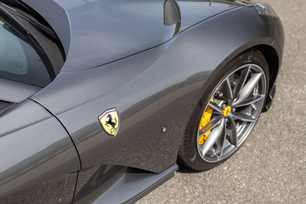 2021 Ferrari 812 GTS