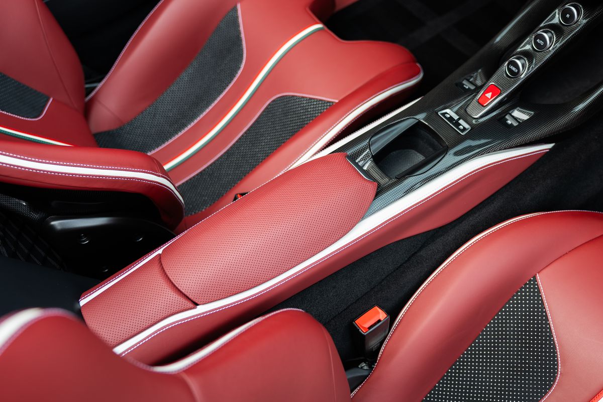 2021 Ferrari 812 GTS