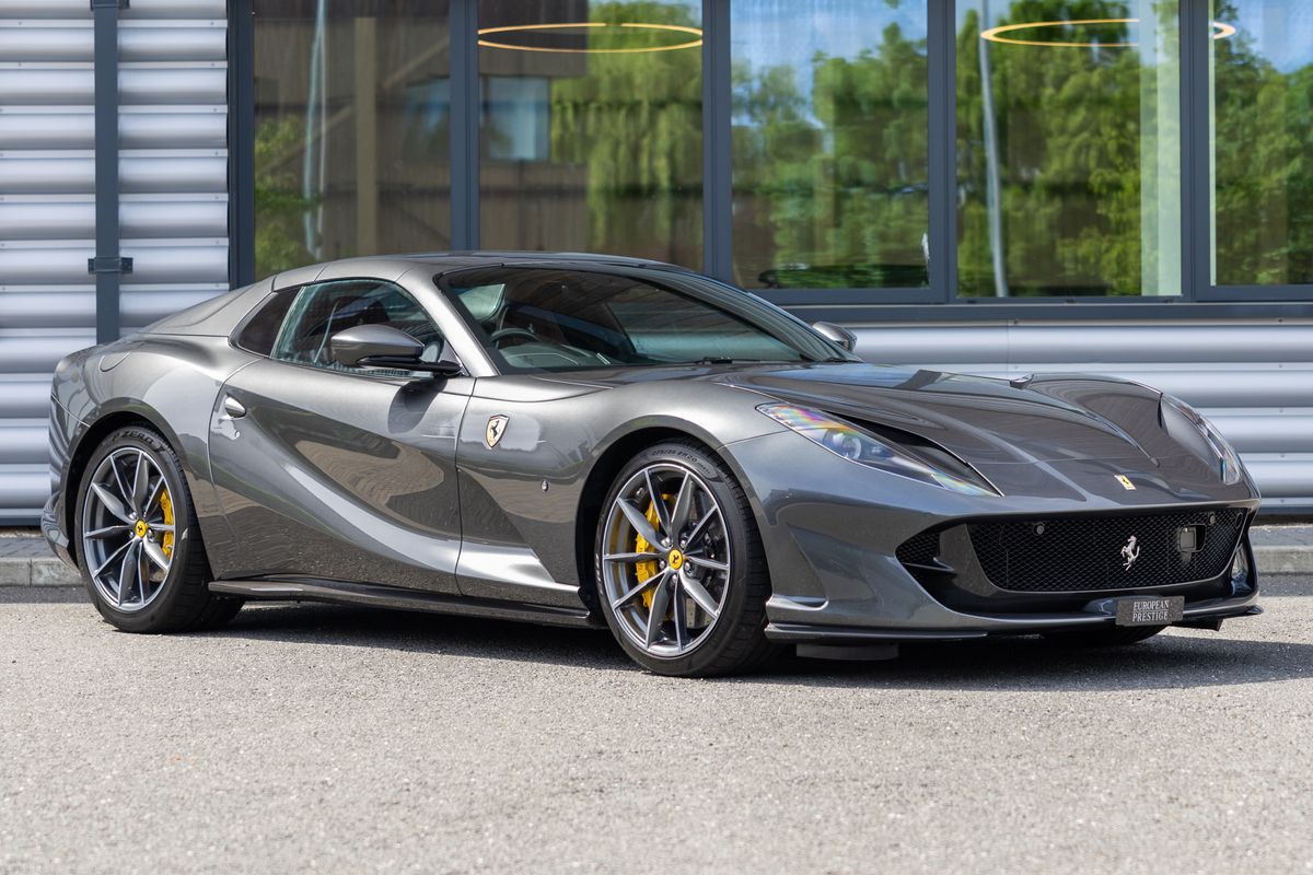 2021 Ferrari 812 GTS