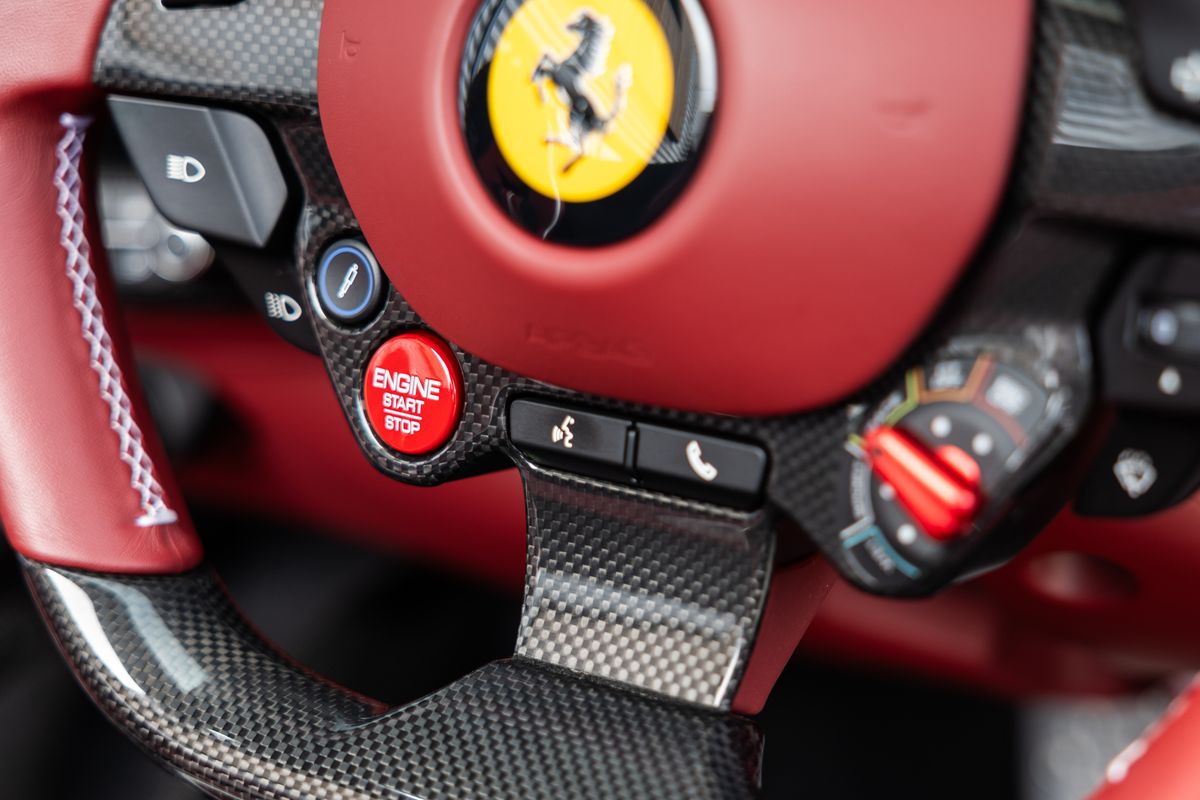 2021 Ferrari 812 GTS