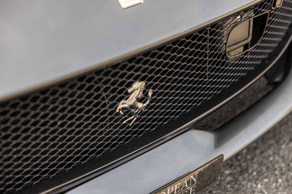 2021 Ferrari 812 GTS