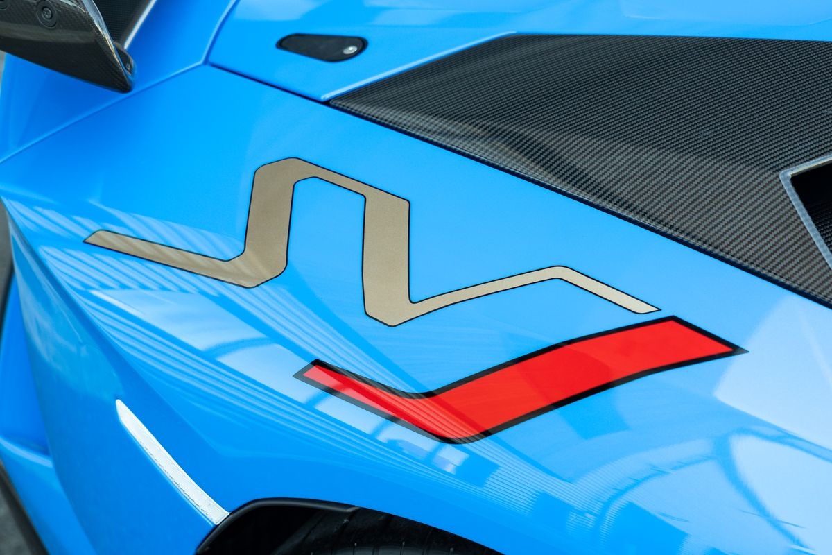 2019 Lamborghini Aventador SVJ
