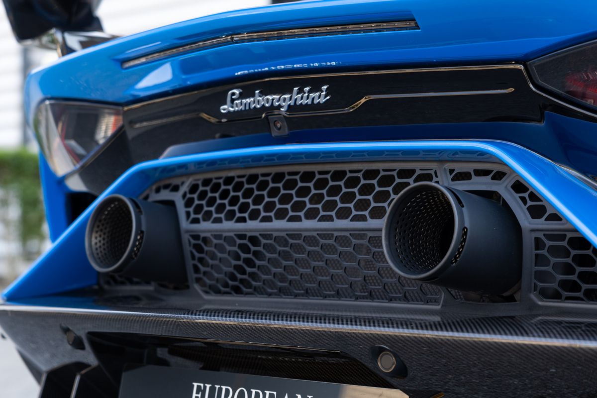 2019 Lamborghini Aventador SVJ