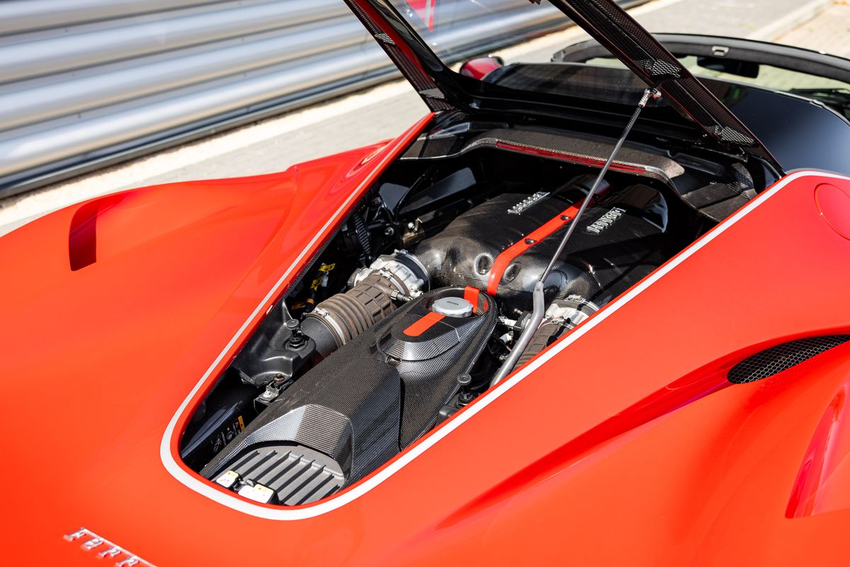 2016 Ferrari LaFerrari Aperta