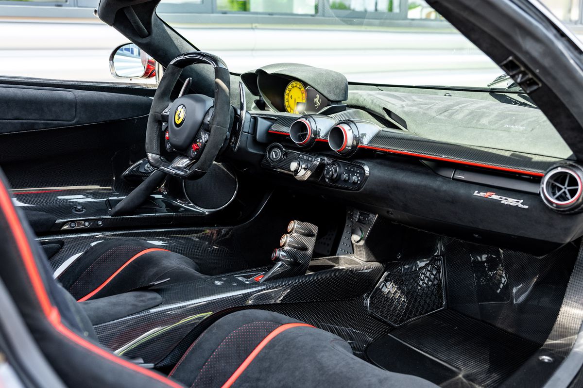 2016 Ferrari LaFerrari Aperta