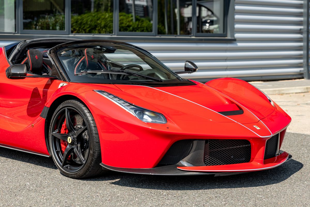 2016 Ferrari LaFerrari Aperta