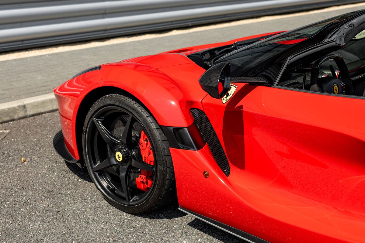 2016 Ferrari LaFerrari Aperta