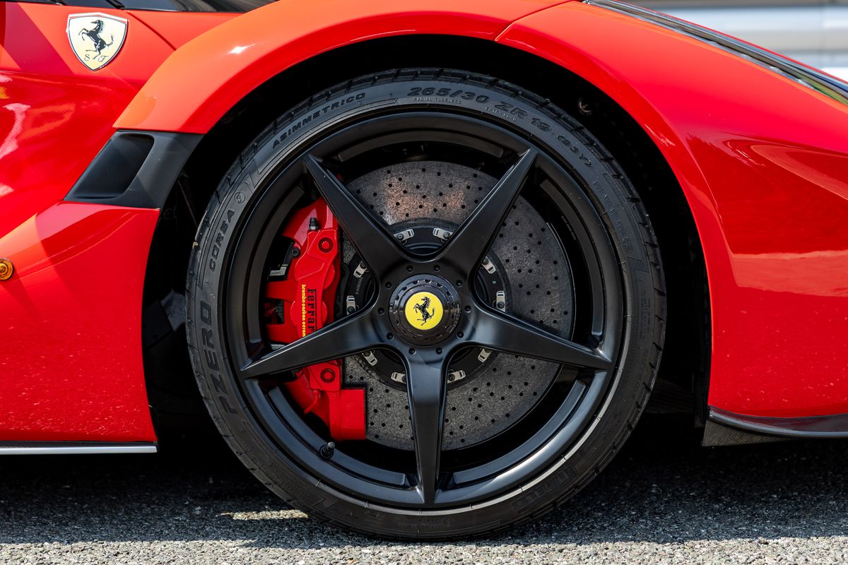 2016 Ferrari LaFerrari Aperta