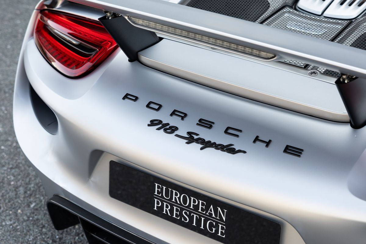 2017 Porsche 918 Spyder