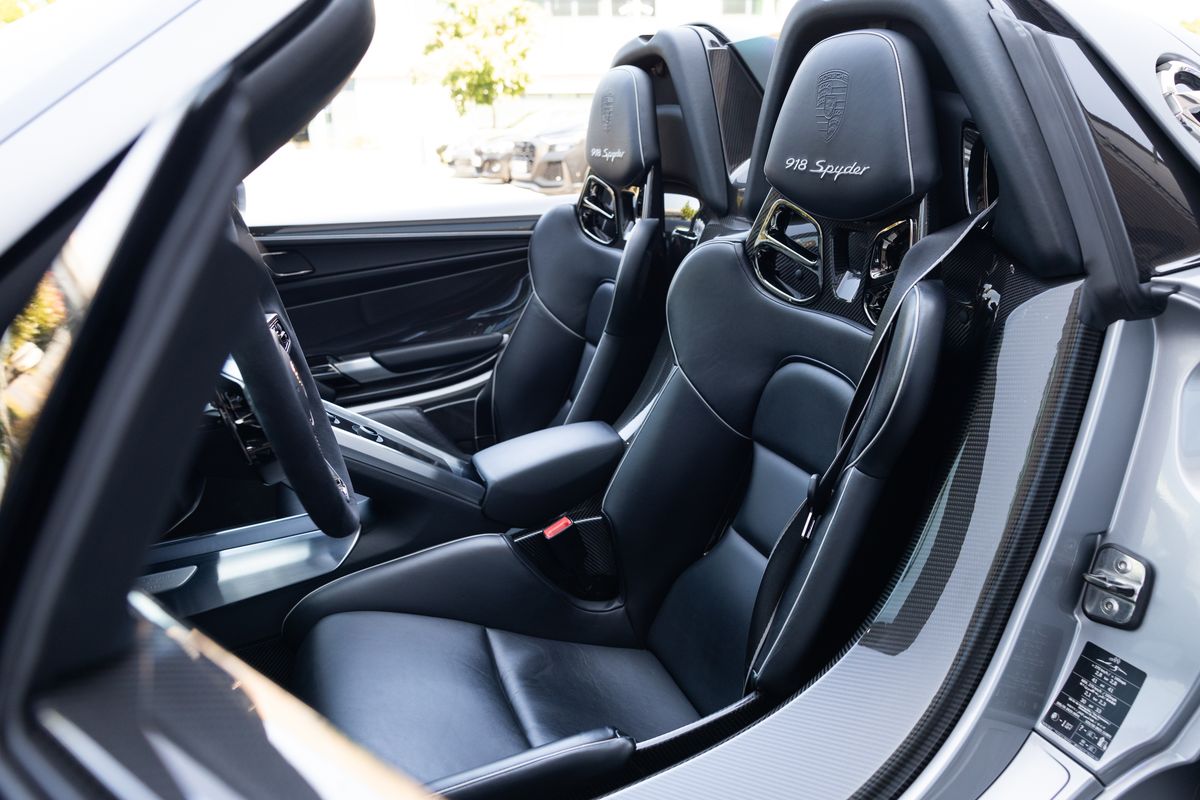 2017 Porsche 918 Spyder