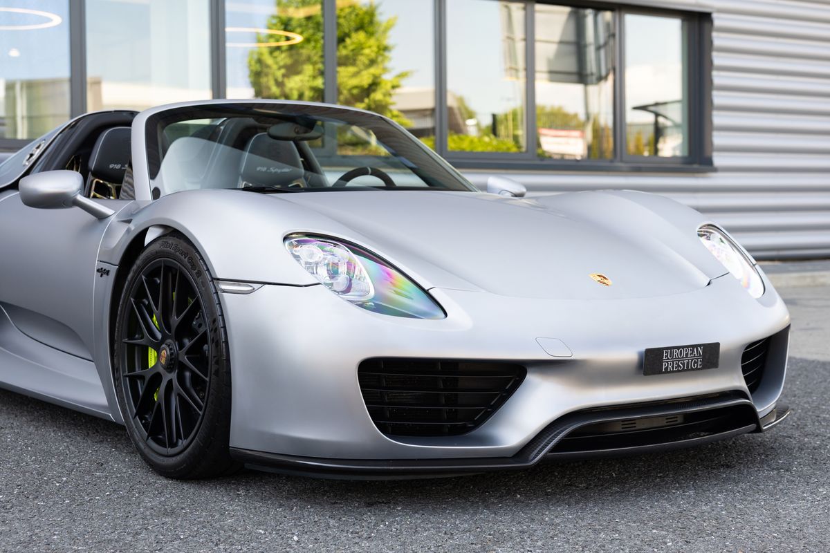 2017 Porsche 918 Spyder