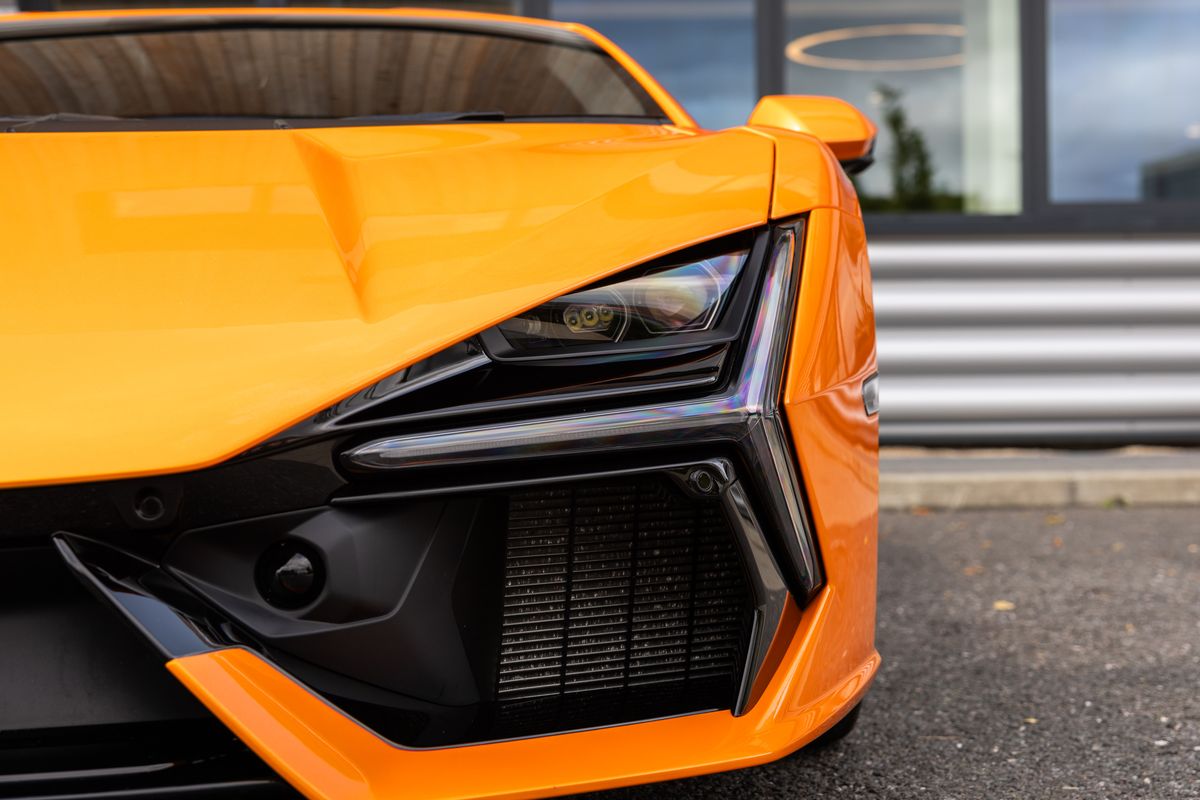 2024 Lamborghini Revuelto