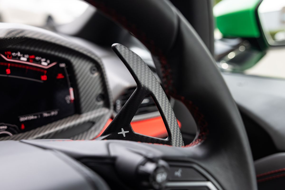 2024 Lamborghini Revuelto