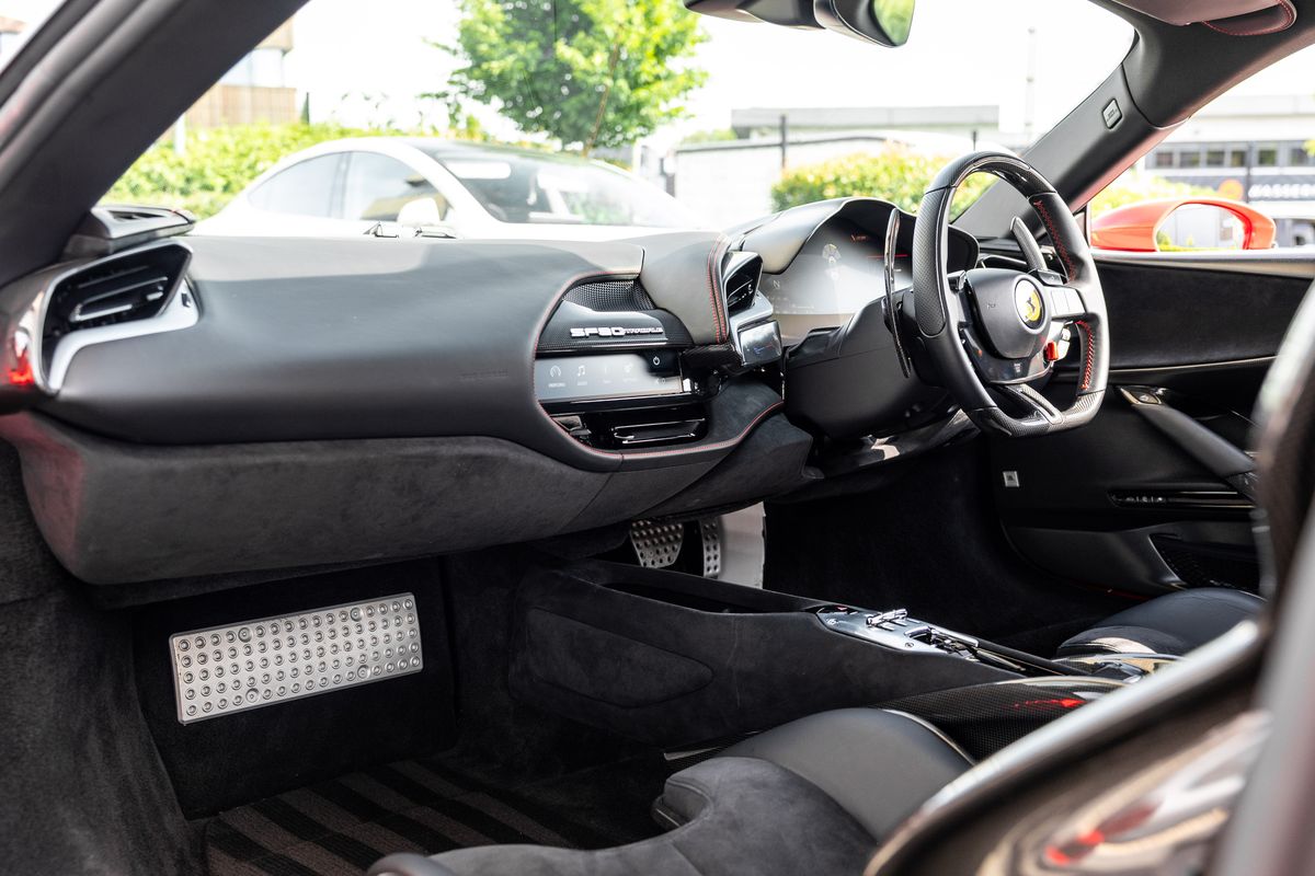 2021 Ferrari SF90 Stradale Assetto Fiorano