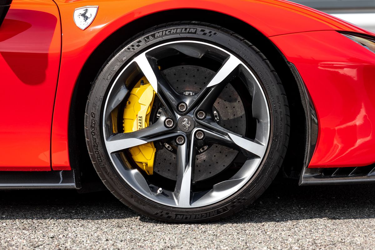 2021 Ferrari SF90 Stradale Assetto Fiorano