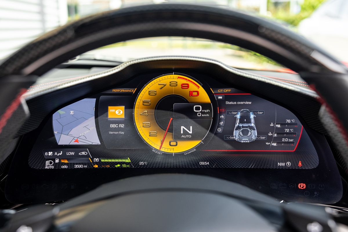 2021 Ferrari SF90 Stradale Assetto Fiorano