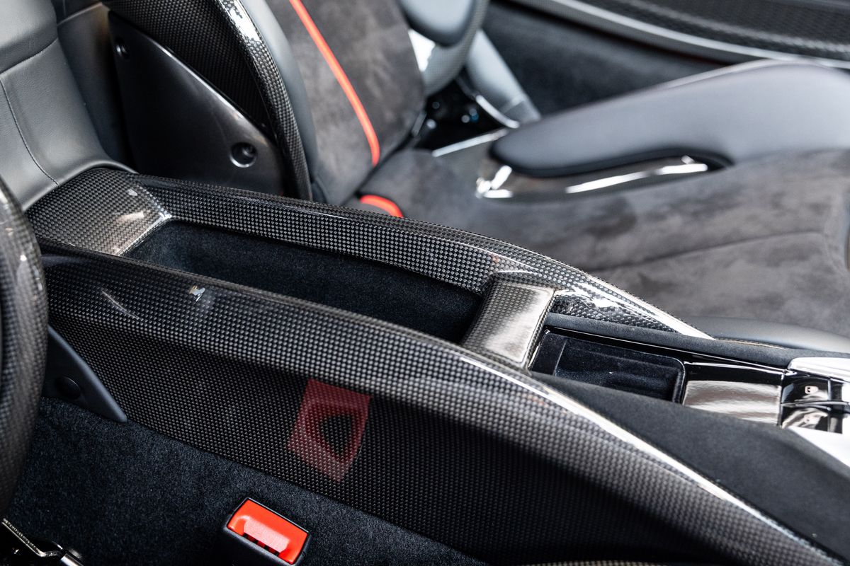 2021 Ferrari SF90 Stradale Assetto Fiorano