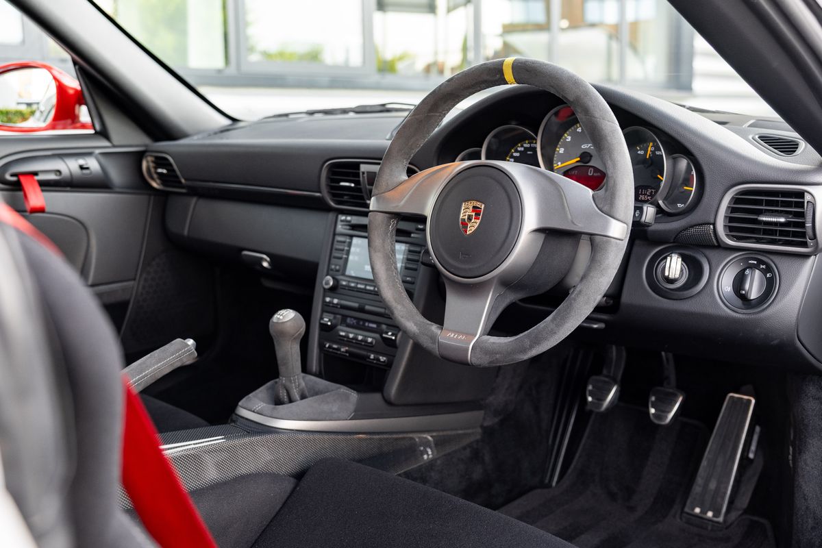 2010 Porsche 911 (997.2) GT3 RS