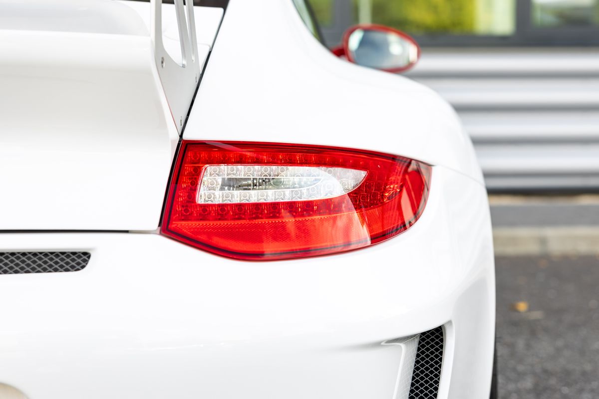 2010 Porsche 911 (997.2) GT3 RS