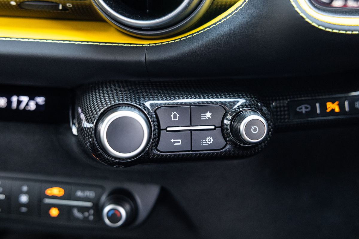 2019 Ferrari 812 Superfast