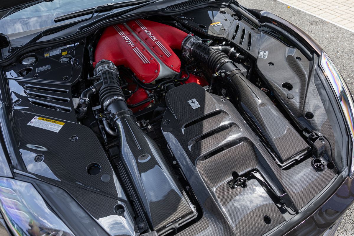 2023 Ferrari 812 Competizione Aperta