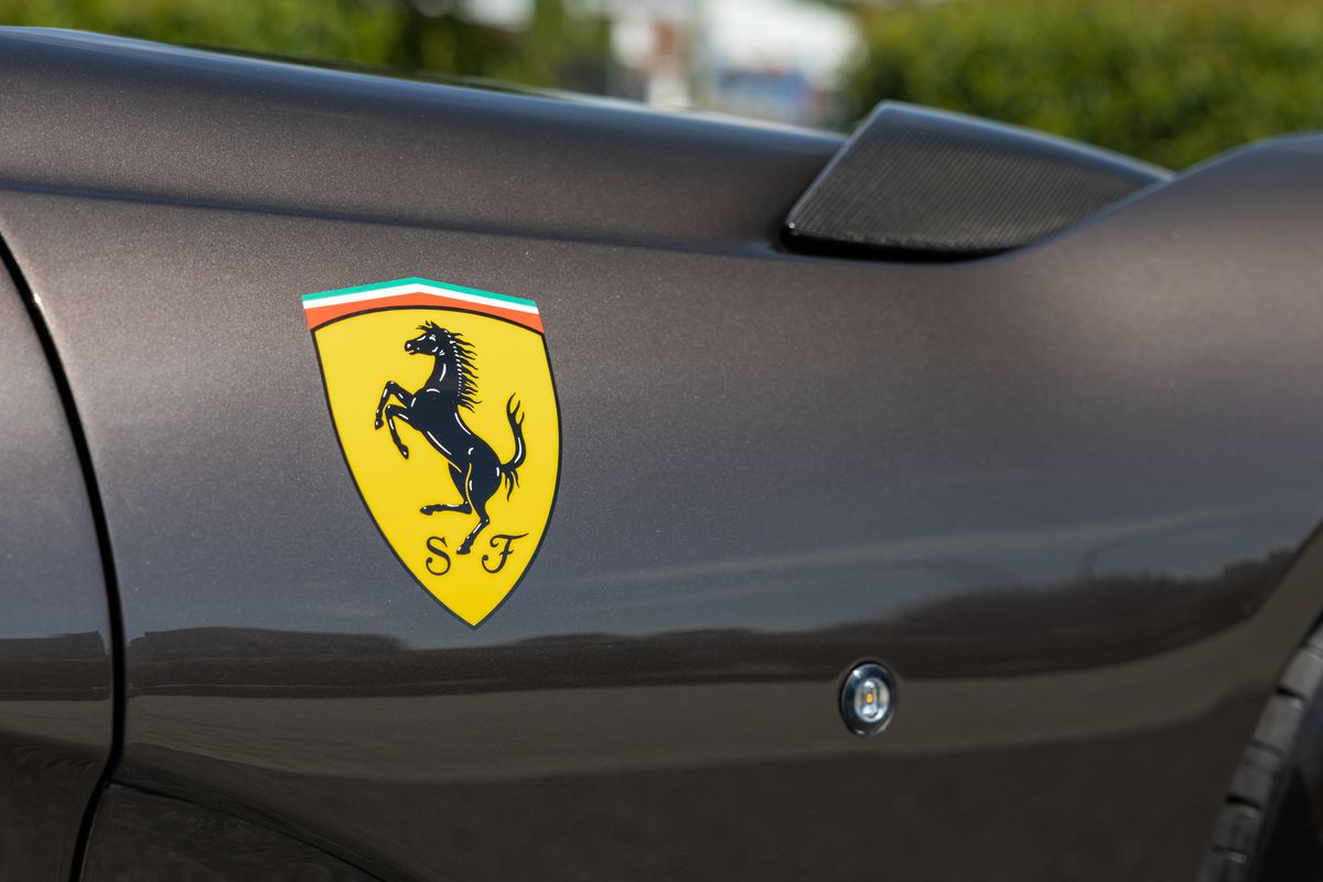 2023 Ferrari 812 Competizione Aperta