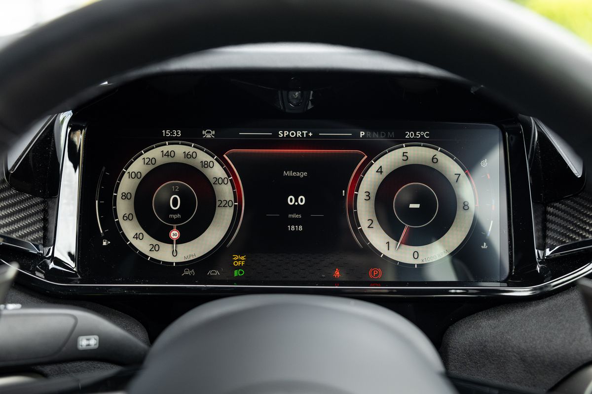 2025 Aston Martin Vantage